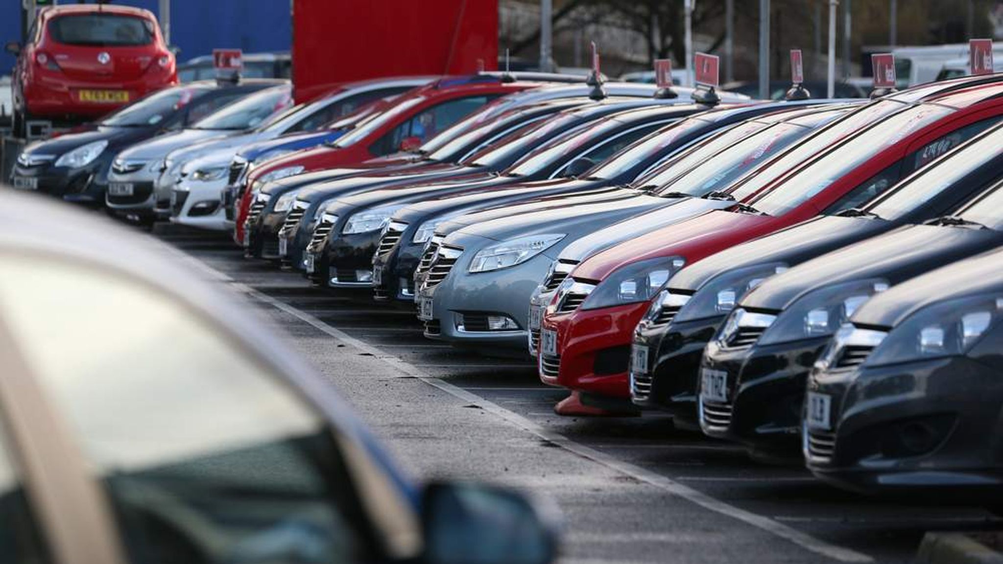 Car Buyers Overcharged 1 000 By Dealers For Loans Says Watchdog Bbc