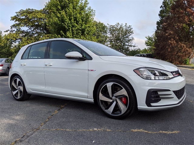 New 2020 Volkswagen Golf Gti 2 0L Tsi Dohc 2 0T S Fwd 4D Hatchback